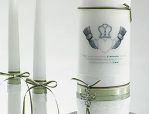 Nến trụ trang trí trong lễ cưới Châu Âu