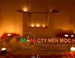 Phòng tắm tuyệt đẹp với nến trụ tròn kiêu kì