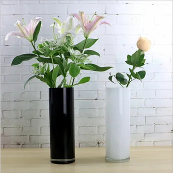 Bình trụ thủy tinh pha màu dùng trong trang trí, cắm hoa