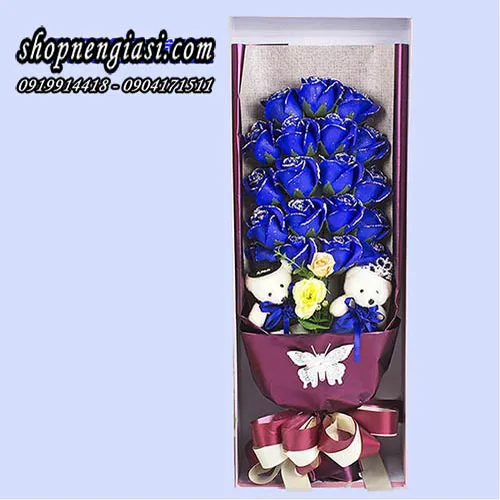 Gifl set chữ nhật (19 bông lớn ánh kim + 2 gấu)