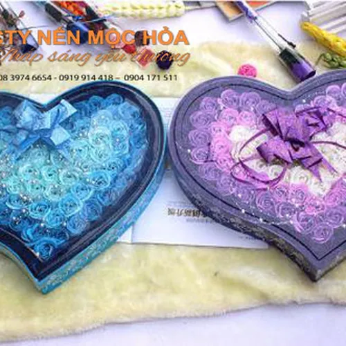 Gift set trái tim (100 bông nhỏ + dây nhựa)