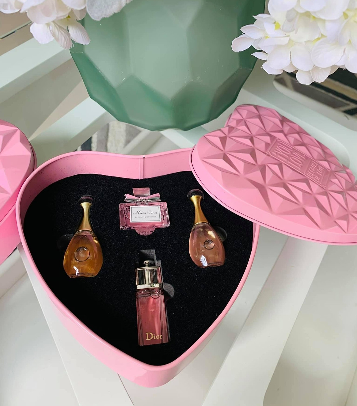 Trần Ngọc Dung  Set Nước Hoa Dior Mini 4 Chai 4 mùi siêu  Facebook