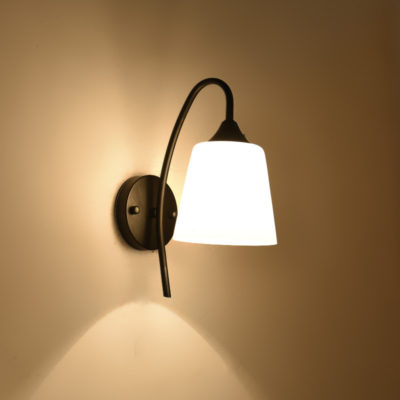 Mẫu đèn phòng ngủ treo tường đẹp, đồng giá, chất lượng