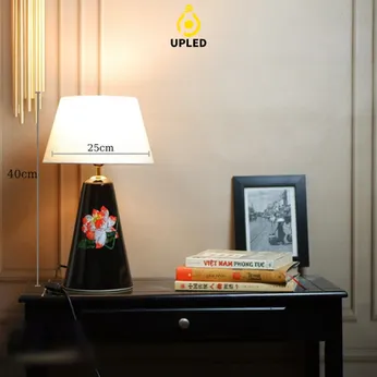 Đèn bàn gốm Bát Tràng UBG020