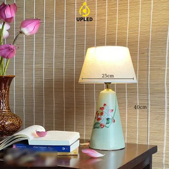 Đèn bàn gốm Bát Tràng UBG021