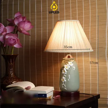 Đèn bàn gốm Bát Tràng UBG027