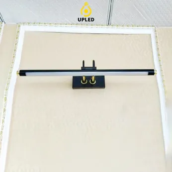 Đèn soi tranh UST113