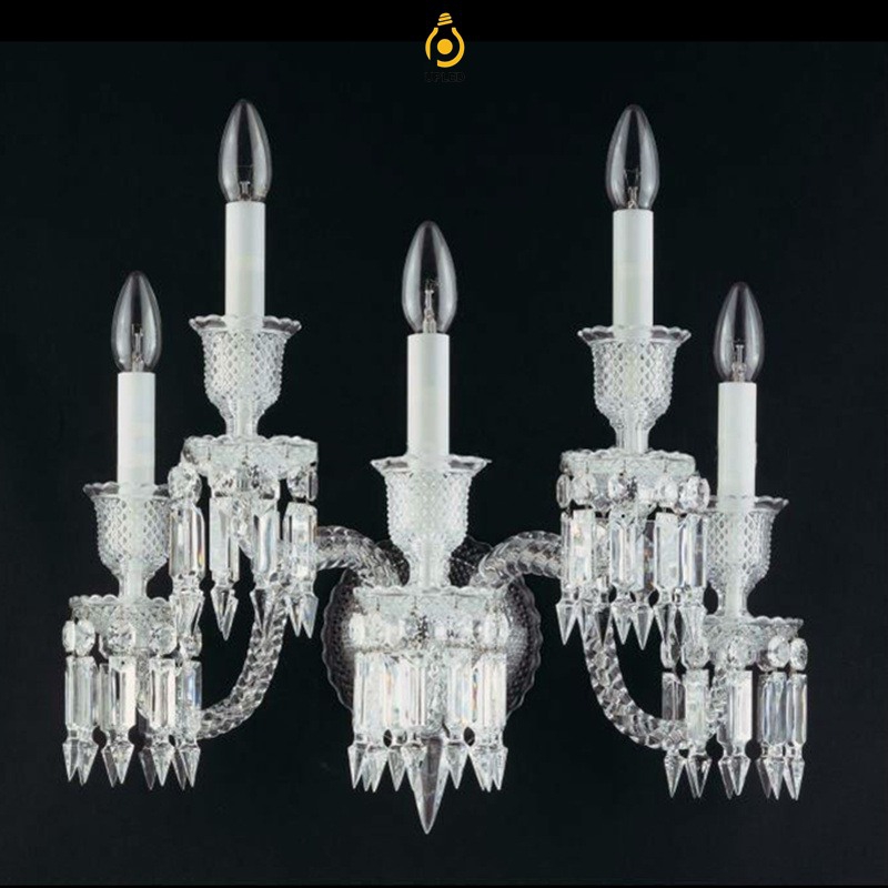 Đèn tường pha lê nến phong cách Baccarat