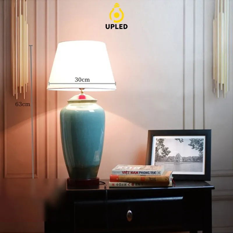 Đèn bàn gốm Bát Tràng UBG001