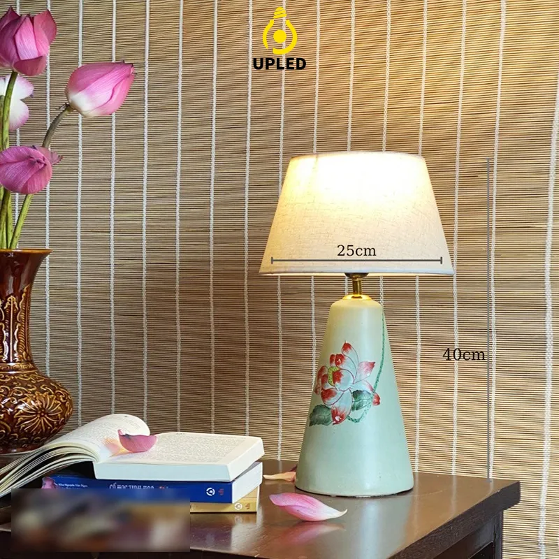 Đèn bàn gốm Bát Tràng UBG021