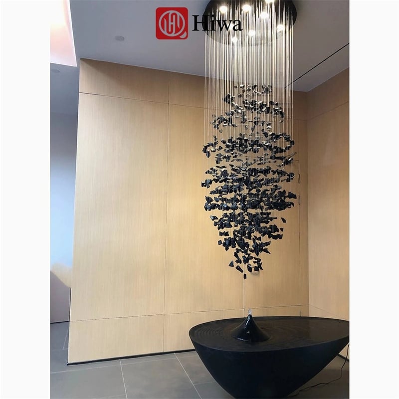 Đèn chùm pha lê dạng treo kết hợp đá trang trí