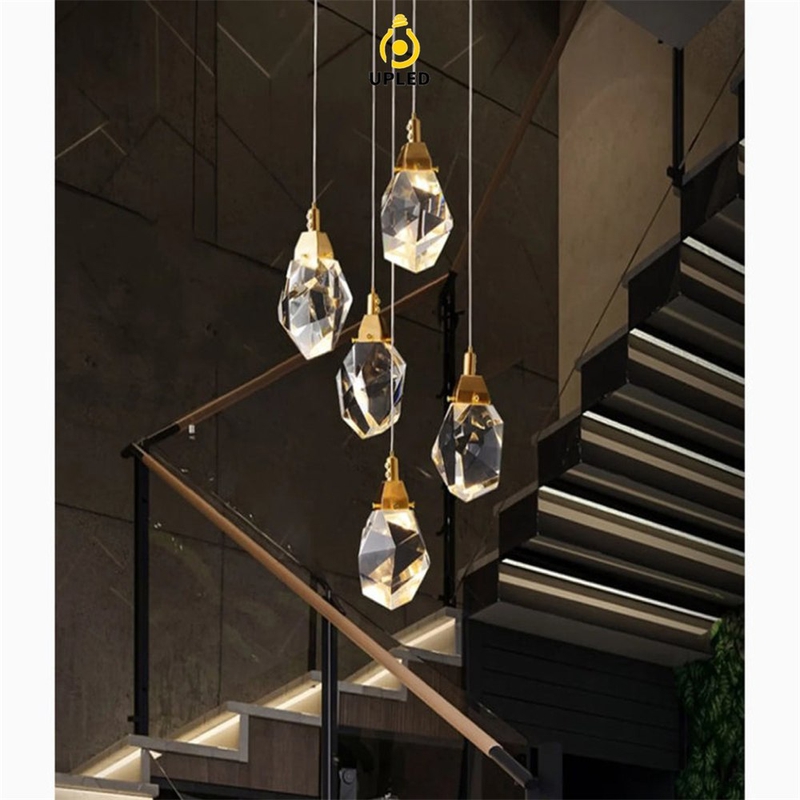 Đèn thả pha lê cắt kim cương khung inox, đế tròn hoặc vuông cho thông tầng cao