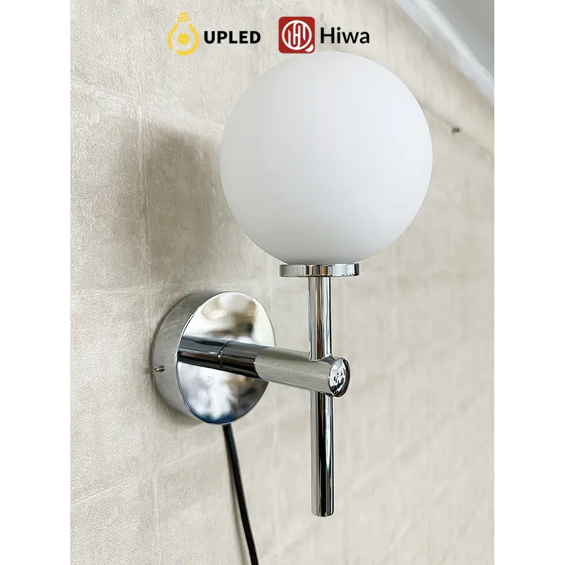 Đèn tường Đức B740W