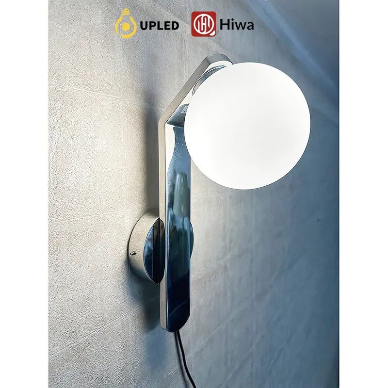 Đèn tường Đức B344