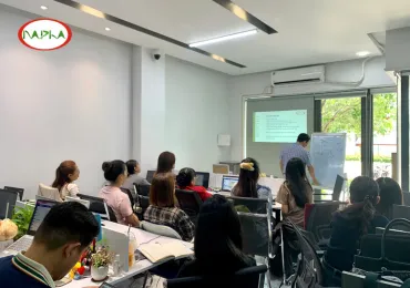 NAPHA TỔ CHỨC TẬP HUẤN KIẾN THỨC AN TOÀN THỰC PHẨM CHO LĨNH VỰC KINH DOANH THỰC PHẨM CHỨC NĂNG, THỰC PHẨM BỔ SUNG