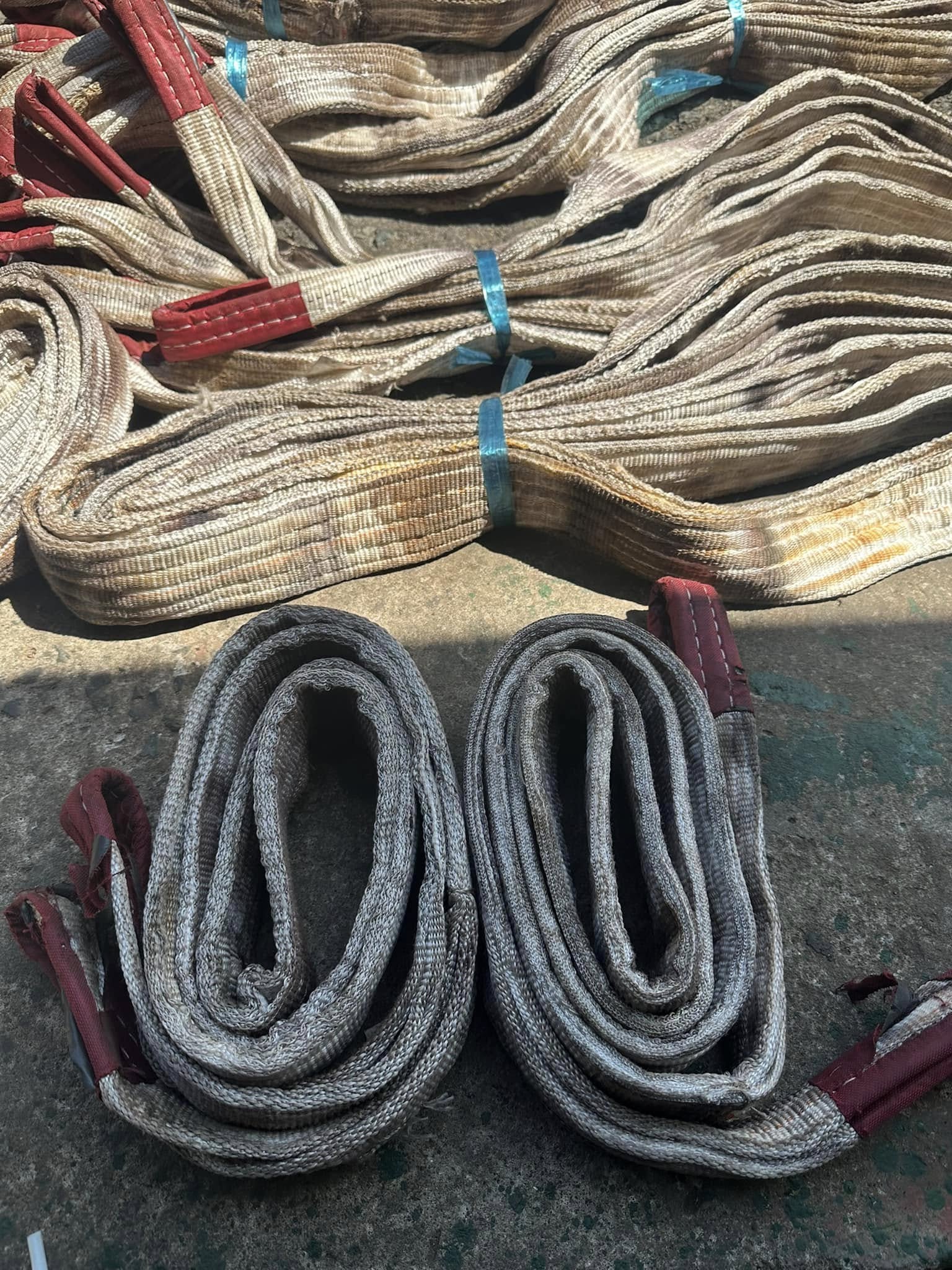 không sử dụng những dây cẩu hàng quá cũ không sử dụng những dây cẩu hàng quá cũ