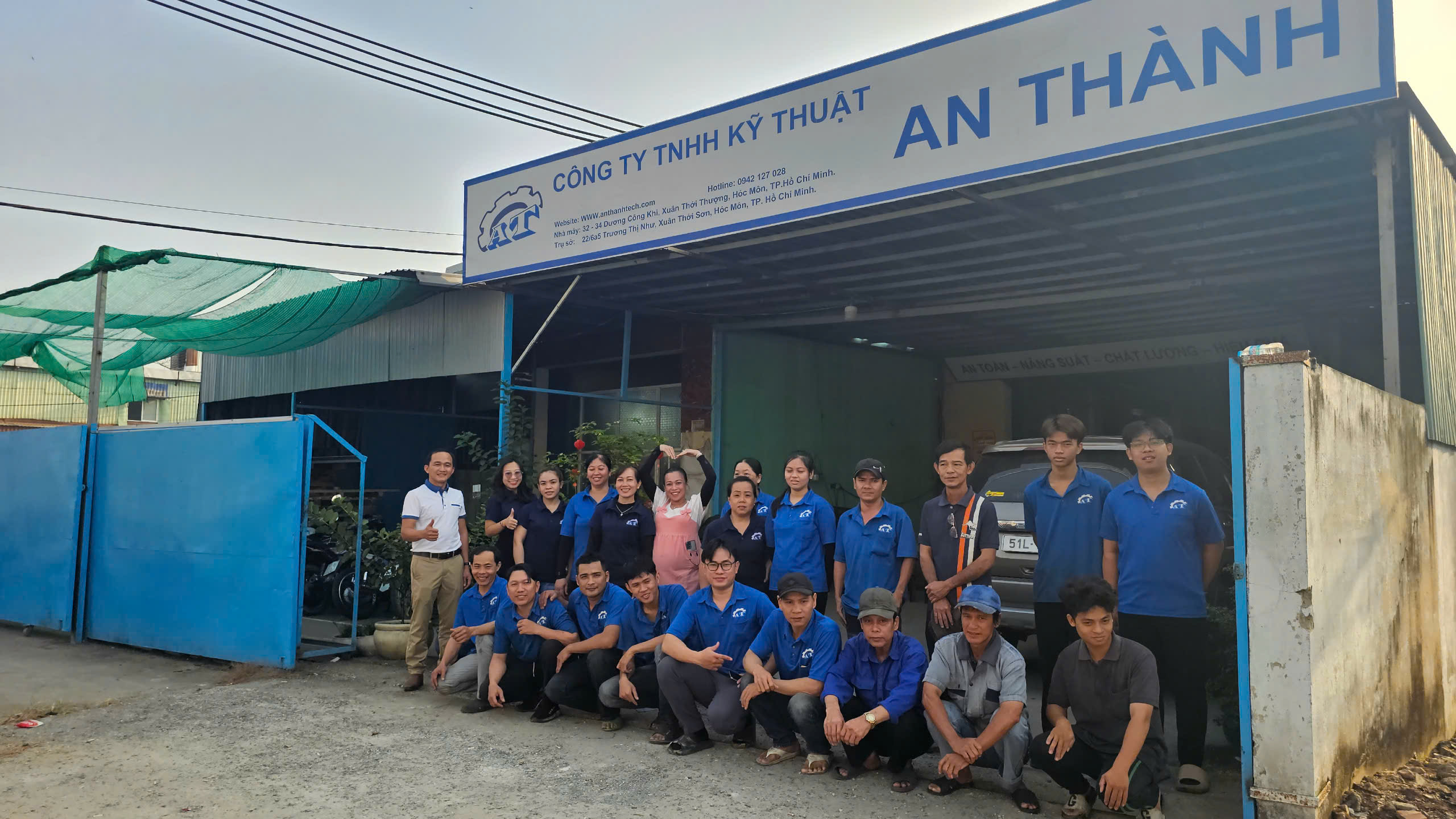 Đội ngũ An Thành luôn sẵn sàng hỗ trợ khách hàng về mọi dịch vụ gia công cơ khí. Đội ngũ An Thành luôn sẵn sàng hỗ trợ khách hàng về mọi dịch vụ gia công cơ khí.