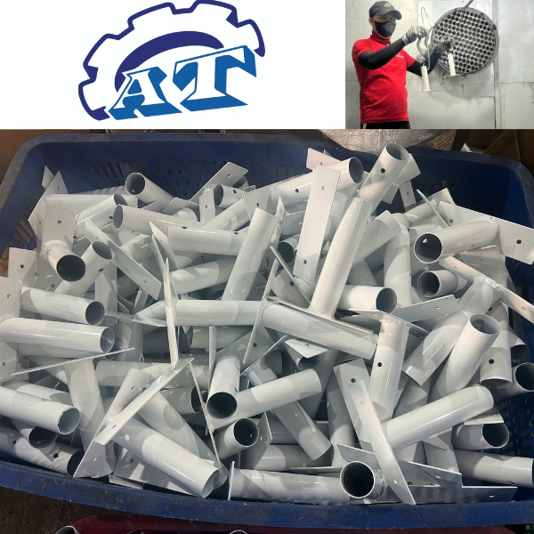 Gia công sơn tĩnh điện chân cột cờ theo yêu cầu tại TPHCM. Gia công sơn tĩnh điện chân cột cờ theo yêu cầu tại TPHCM.