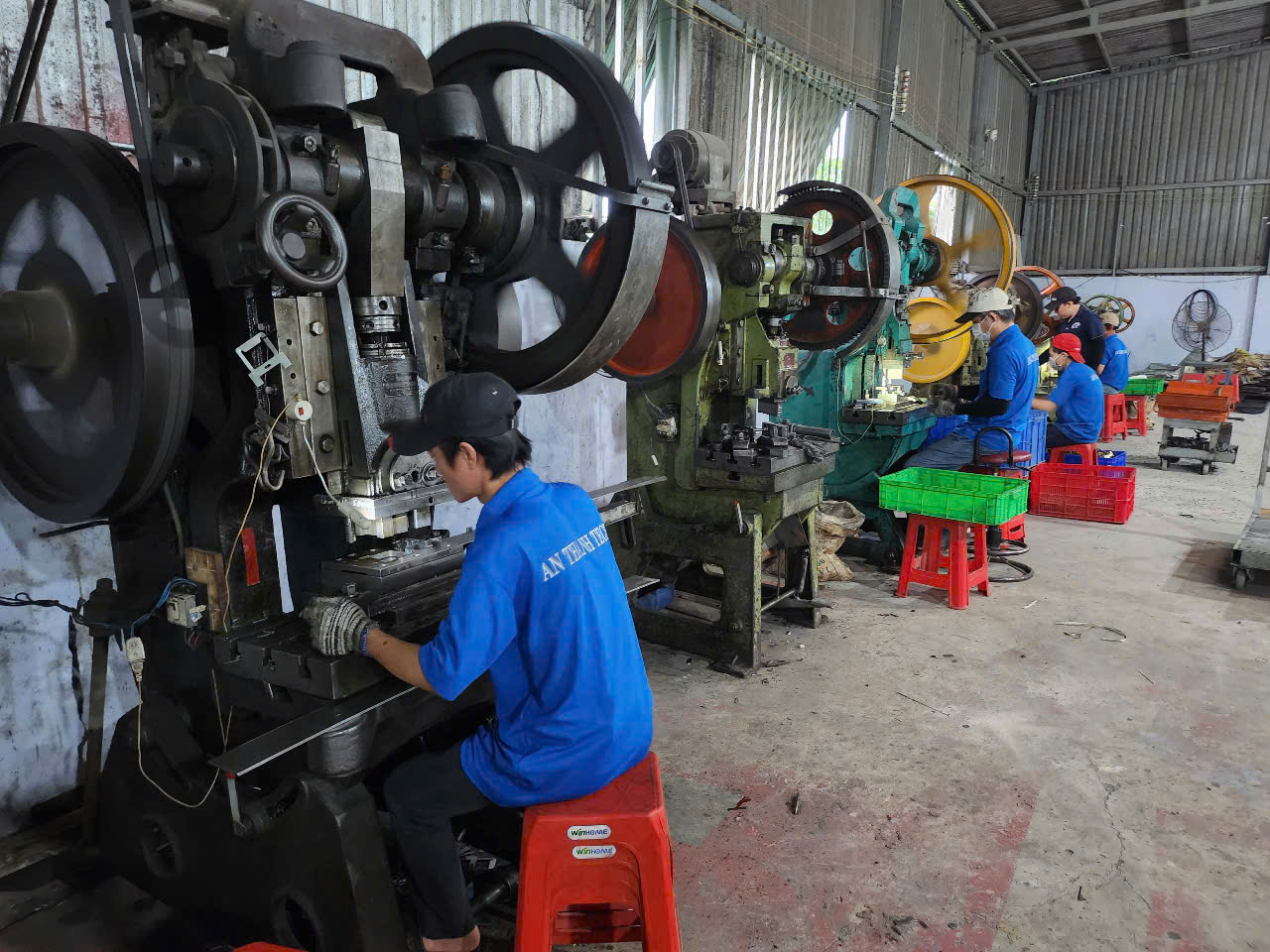 Khởi Nghiệp Trong Ngành Cơ Khí Khởi Nghiệp Trong Ngành Cơ Khí