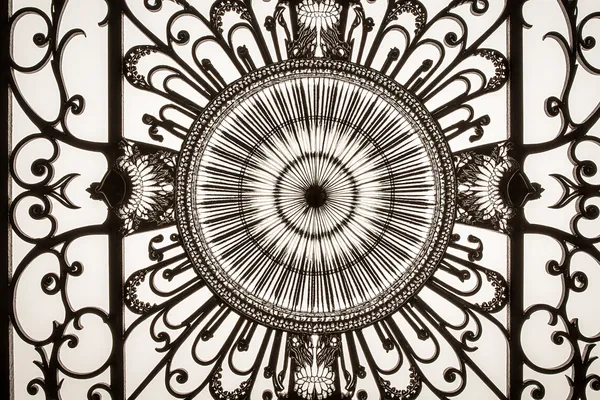 Hoa Văn CNC Sắt Đẹp Giá Rẻ TP HCM 2025: 2000+ Mẫu Độc Quyền, Thi Công Trọn Gói Chỉ 150k/m² | An Thanh Tech