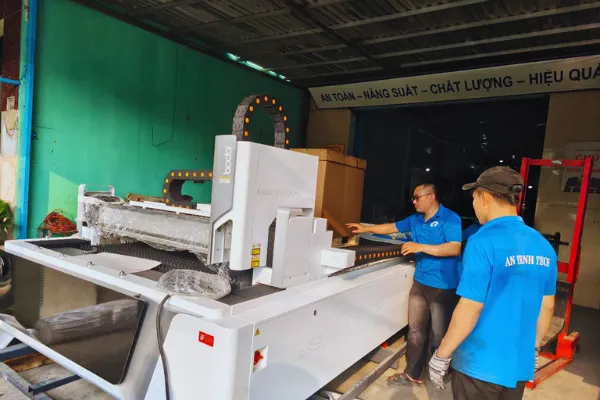 Cơ khí chính xác Quận 3 TpHCM