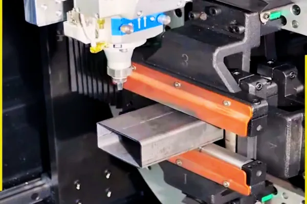 Cắt Laser Quận 1 TPHCM