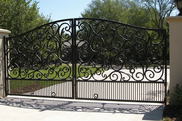 Hoa Văn CNC Sắt Đẹp Giá Rẻ TP HCM 2025: 2000+ Mẫu Độc Quyền, Thi Công Trọn Gói Chỉ 150k/m² | An Thanh Tech