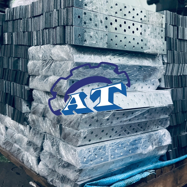 Gia Công Đột Lỗ Theo Yêu Cầu Tại TP.HCM | Đột Lỗ Kim Loại Tại TPHCM.