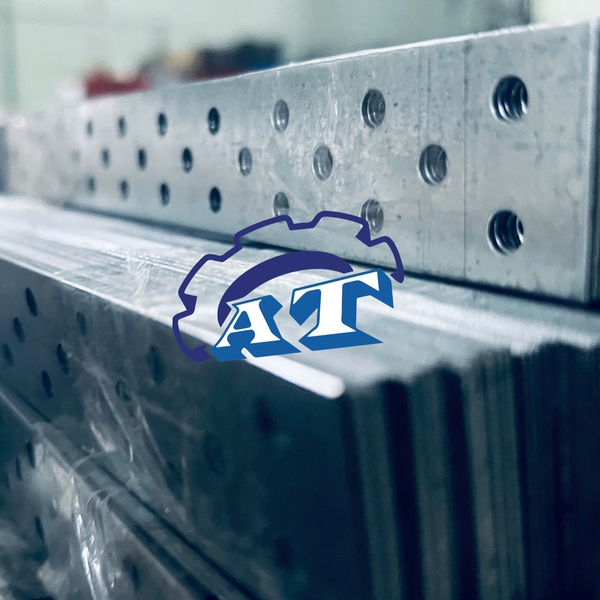 Gia Công Đột Lỗ Theo Yêu Cầu Tại TP.HCM | Đột Lỗ Kim Loại Tại TPHCM.