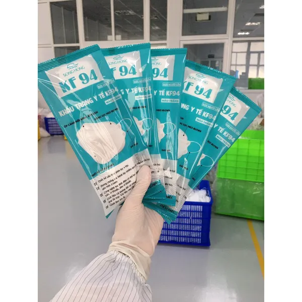 Hộp khẩu trang y tế KF94