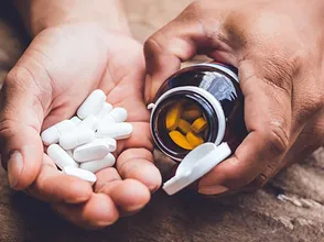 Lựa chọn loại thực phẩm chức năng cho người già