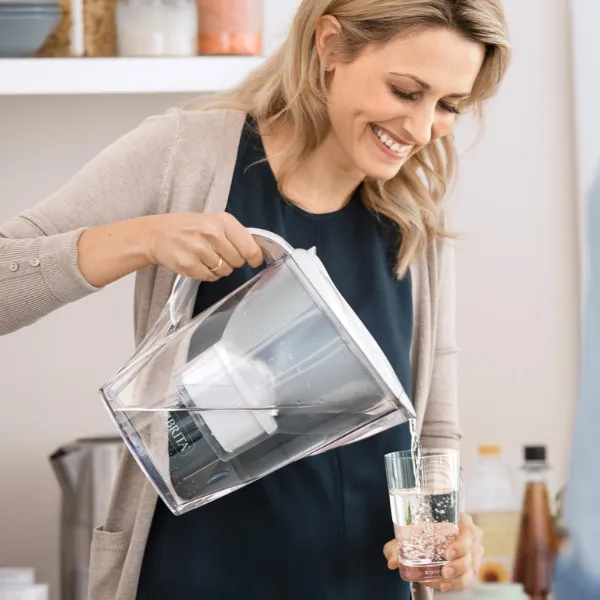 Bình lọc nước BRITA Marella Cool Blue 2.4L nhập khẩu Đức