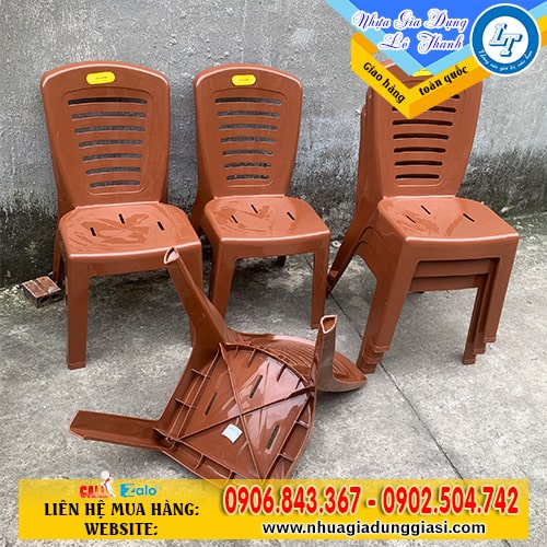 Ghế nhựa tựa lưng sọc ngang Ghế nhựa tựa lưng sọc ngang