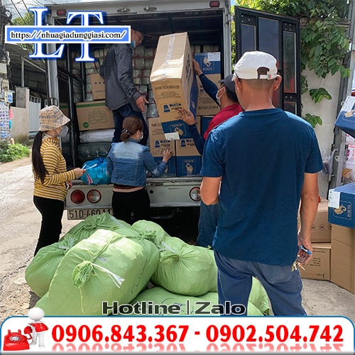 Giao hàng toàn quốc nhanh chóng Giao hàng toàn quốc nhanh chóng