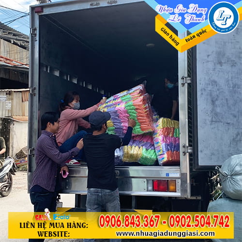Áo mưa dùng 1 lần giao toàn quốc Áo mưa dùng 1 lần giao toàn quốc