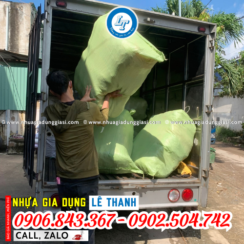 Áo mưa phương tiện giao hàng tận nơi Áo mưa phương tiện giao hàng tận nơi