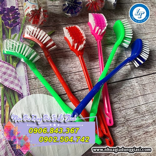 Bàn chải cán dài Bàn chải cán dài