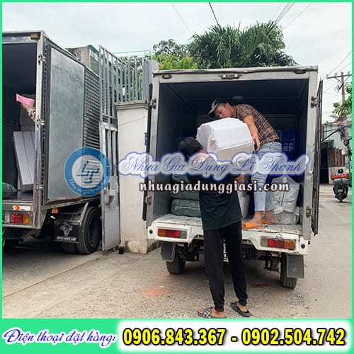 Bàn chải cọ toilet cán dài giao toàn quốc Bàn chải cọ toilet cán dài giao toàn quốc