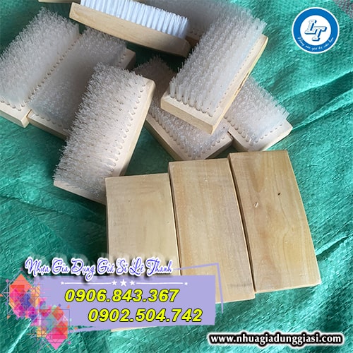 Bàn chải gỗ Bàn chải gỗ