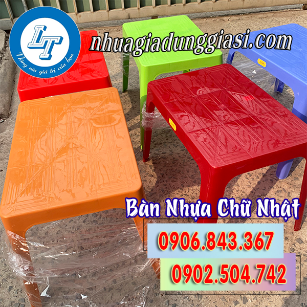 Bàn nhựa chữ nhật đủ màu