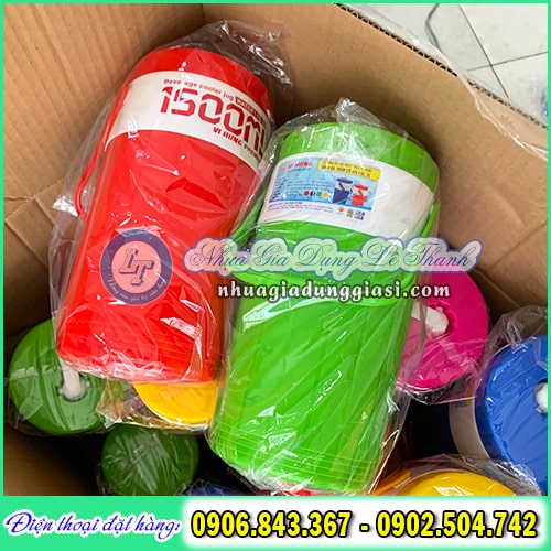 Bình đựng nước đá có quai xách