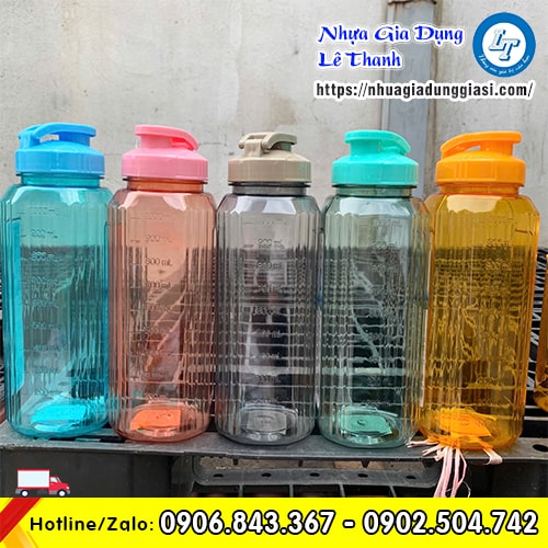 Bình nhựa đựng nước vuông Bình nhựa đựng nước vuông