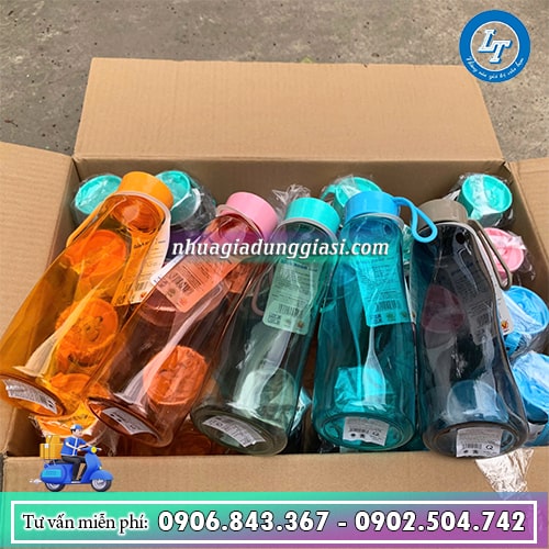 Bình nước nhựa gọn nhẹ Bình nước nhựa gọn nhẹ