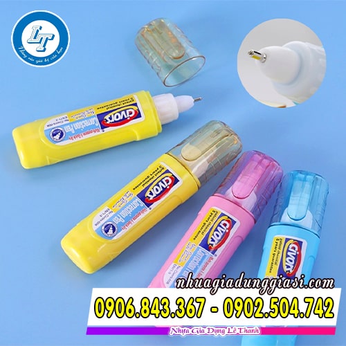 Bút xóa nước ngòi nhỏ dễ dàng tẩy xóa các chi tiết Bút xóa nước ngòi nhỏ dễ dàng tẩy xóa các chi tiết