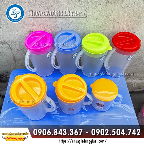Ca đựng nước có nắp giá sỉ Ca đựng nước có nắp giá sỉ