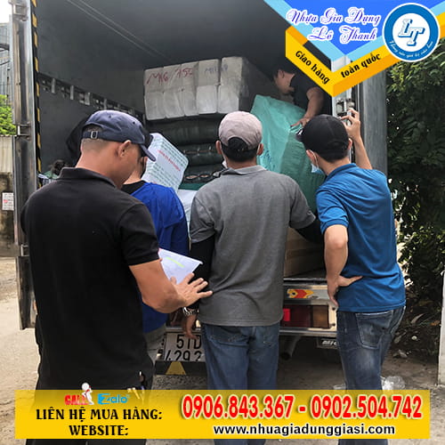 Ca đựng nước uống giao hàng nhanh chóng Ca đựng nước uống giao hàng nhanh chóng