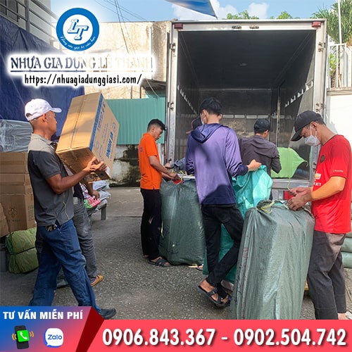 Ca đựng nước vuông giá rẻ vận chuyển miễn phí Ca đựng nước vuông giá rẻ vận chuyển miễn phí