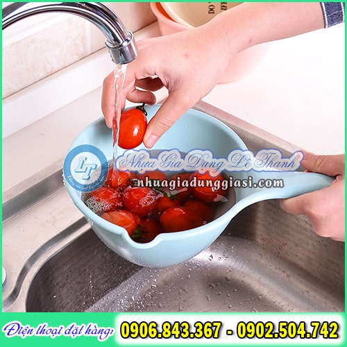 Ca múc nước nhỏ gọn lòng sâu dễ sử dụng