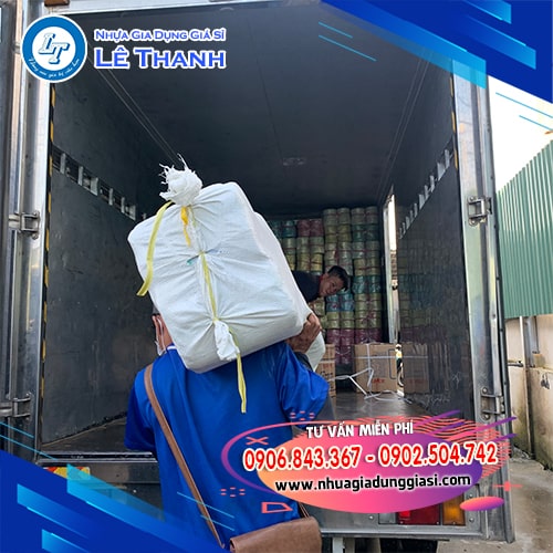 Ca nhựa 2 lít giao hàng nhanh Ca nhựa 2 lít giao hàng nhanh