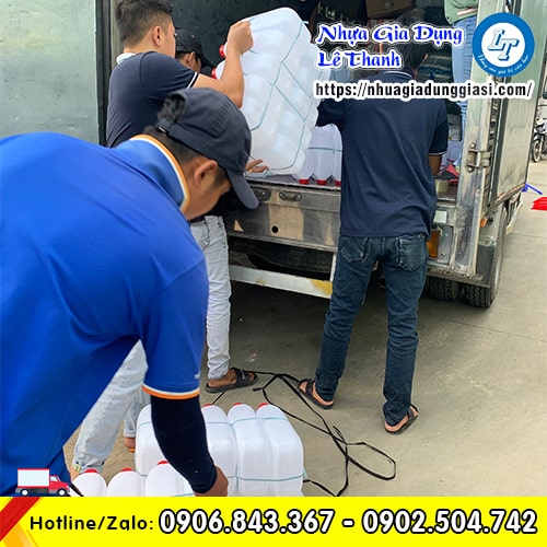 Can nhựa 10l giao hàng tận nơi Can nhựa 10l giao hàng tận nơi